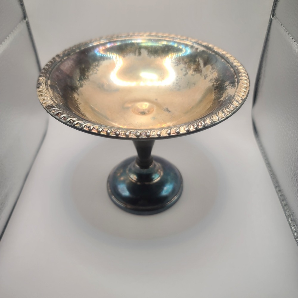 Cheshire 99 Silver Plated Vintage Footed Pedestal Candy Nut Mint Dish Compote